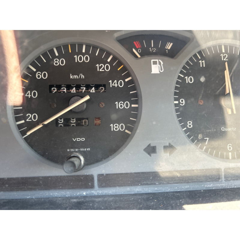 Bouton de warning PEUGEOT 106 Photo n°5