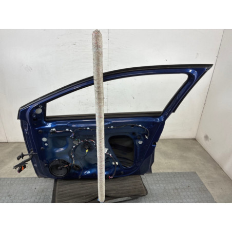 Porte avant droit VOLKSWAGEN POLO 6 Photo n°1