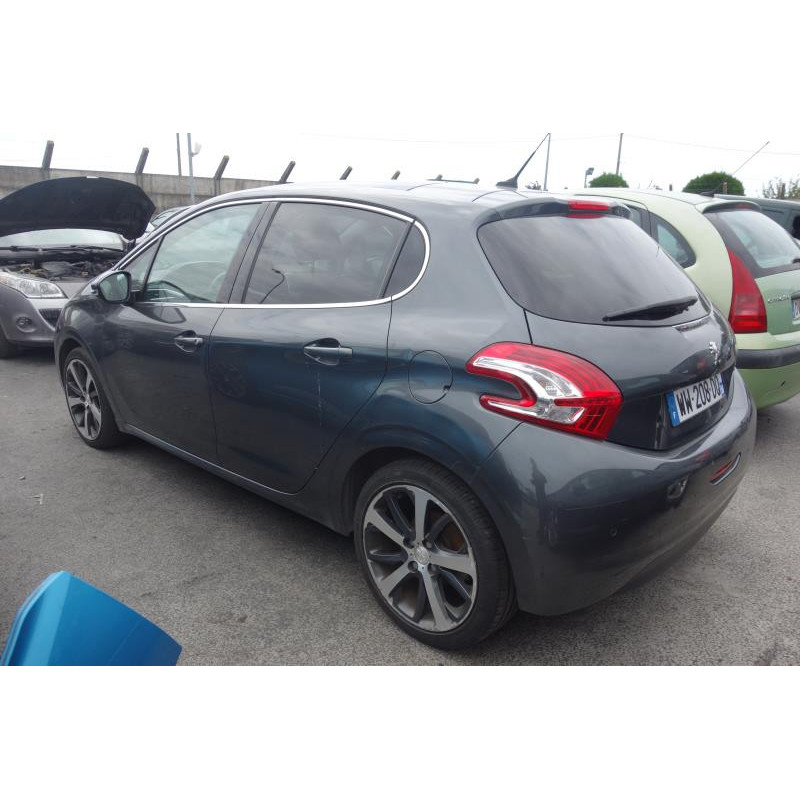 Interieur complet PEUGEOT 208 1 Photo n°18