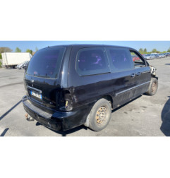 Porte laterale gauche KIA CARNIVAL 1