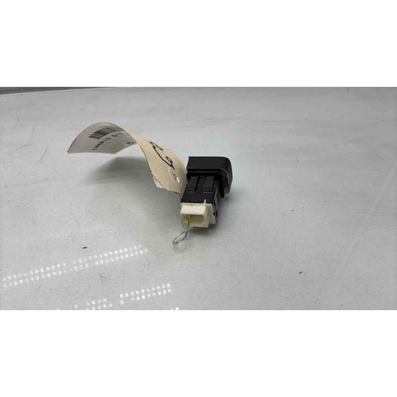Bouton de warning CITROEN BERLINGO 3 M Photo n°4