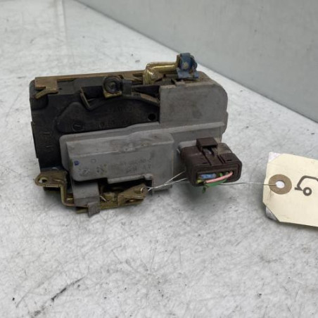 Serrure avant droit CITROEN BERLINGO 1