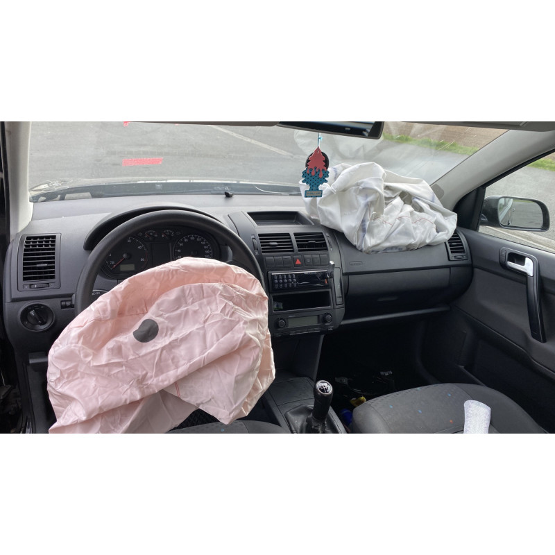 Interrupteur de leve vitre avant gauche VOLKSWAGEN POLO 4 Photo n°20