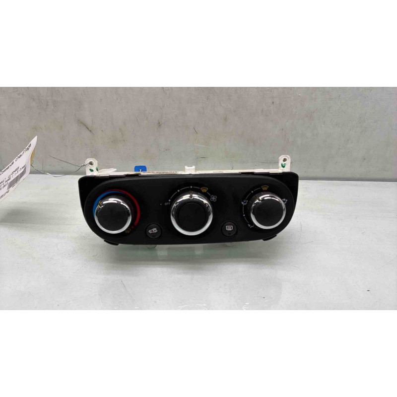 Commande chauffage RENAULT CLIO 4 Photo n°1