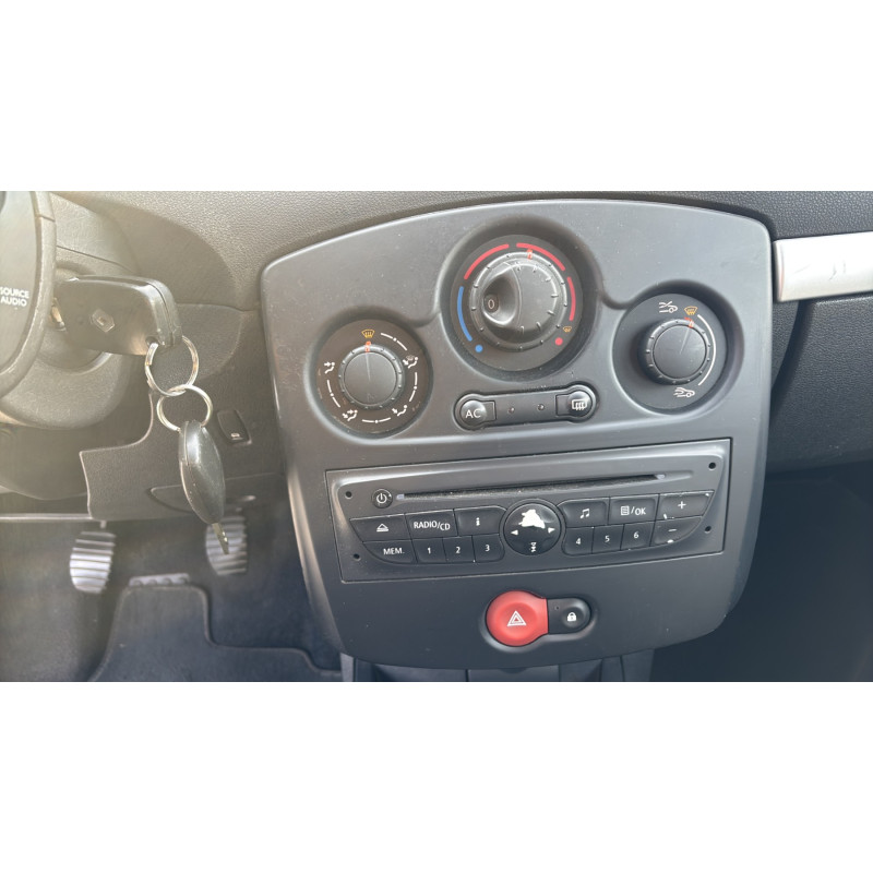 Treuil de roue de secours RENAULT CLIO 3 Photo n°18