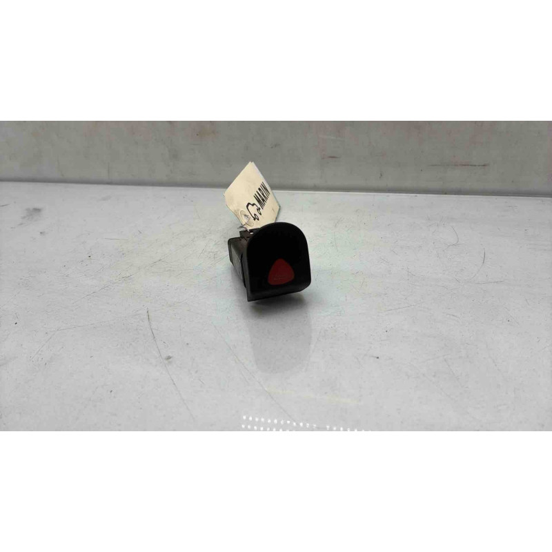 Bouton de warning RENAULT KANGOO 1 Photo n°3