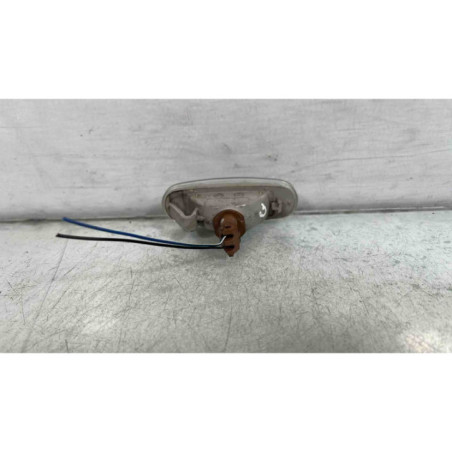 Repetiteur clignotant avant gauche (Feux) FIAT GRANDE PUNTO Photo n°1