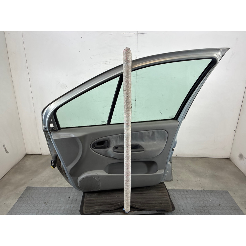 Porte avant droit RENAULT SCENIC 1 Photo n°3