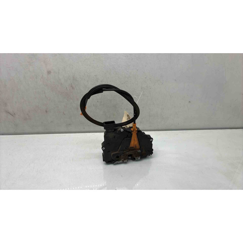 Serrure avant gauche OPEL CORSA E Photo n°3