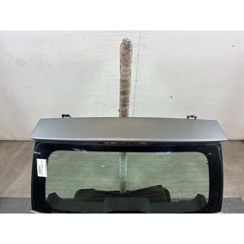 Malle/Hayon arriere FIAT GRANDE PUNTO Photo n°3