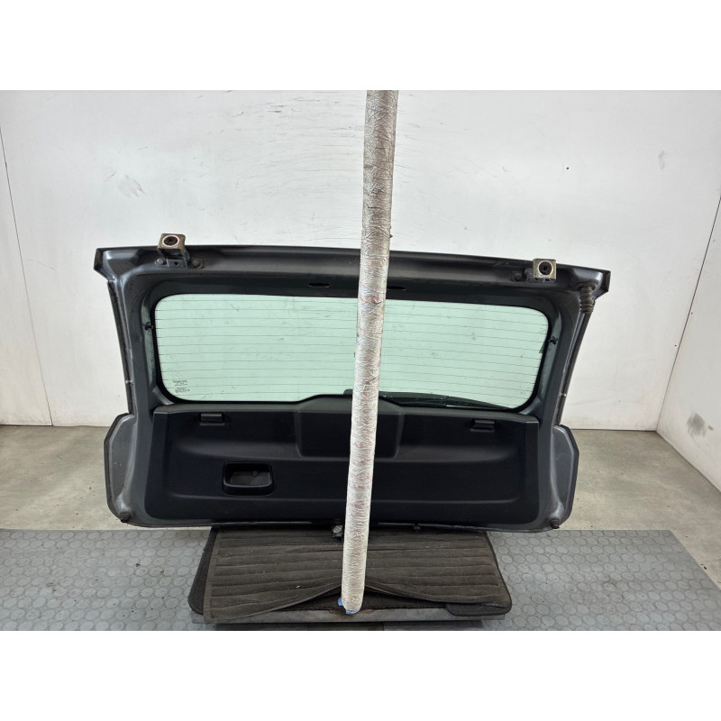 Malle/Hayon arriere FIAT GRANDE PUNTO Photo n°4