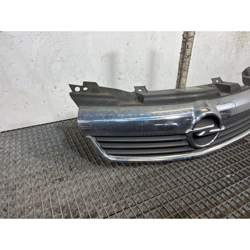 Calandre OPEL ZAFIRA B Photo n°1