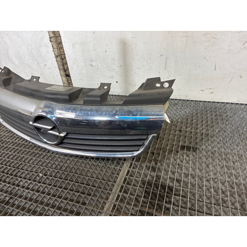 Calandre OPEL ZAFIRA B Photo n°4