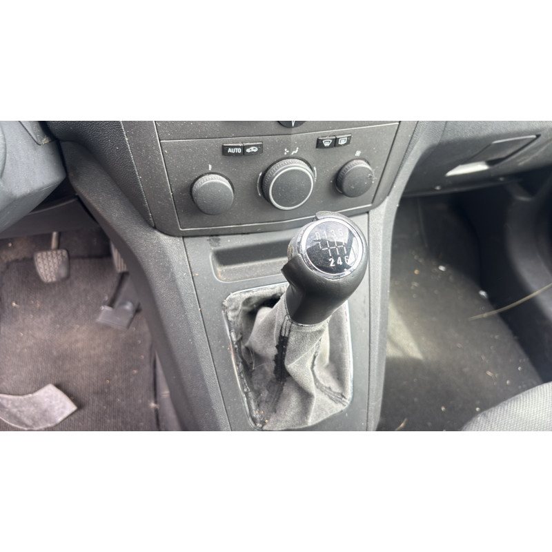 Porte avant droit OPEL ZAFIRA B Photo n°20