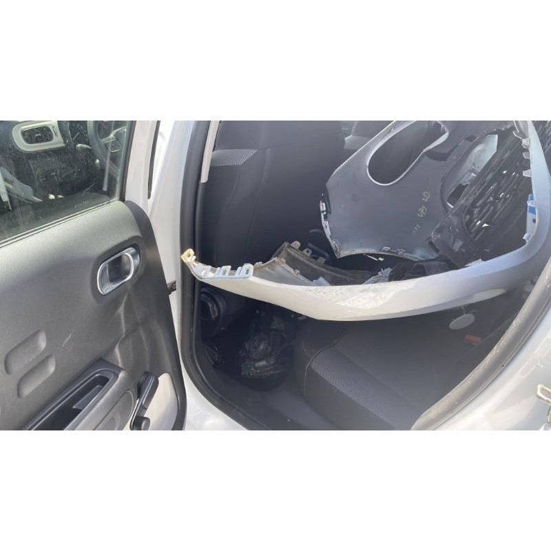Vitre avant droit CITROEN C3 3 Photo n°11