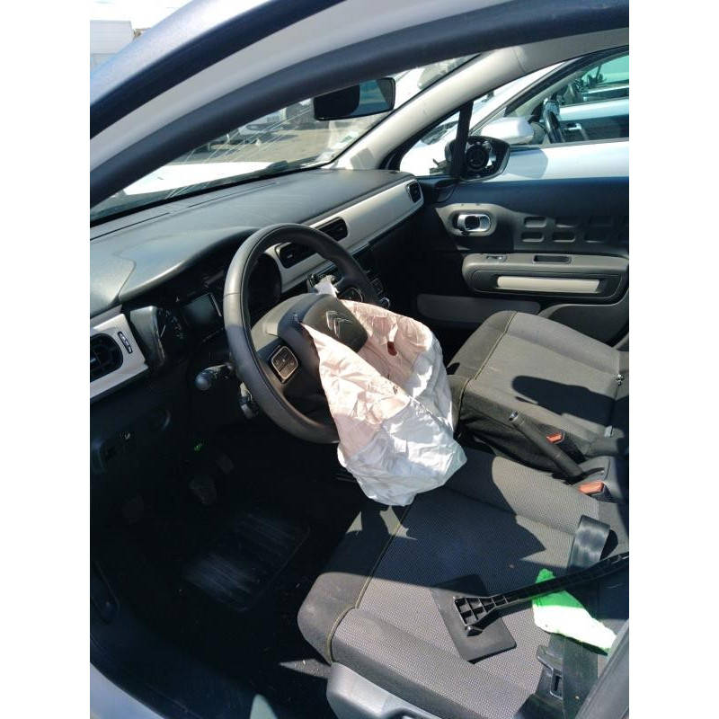 Vitre avant droit CITROEN C3 3 Photo n°19