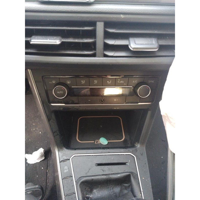 Leve vitre electrique avant gauche VOLKSWAGEN POLO 6 Photo n°13