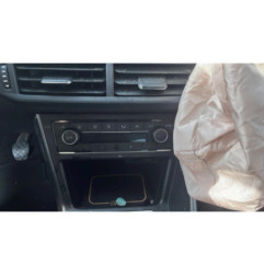 Leve vitre electrique avant gauche VOLKSWAGEN POLO 6