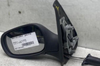 Retroviseur gauche RENAULT CLIO 2 Photo n°1