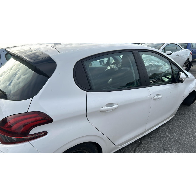 Neiman PEUGEOT 208 1 Photo n°8