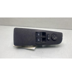 Interrupteur de leve vitre avant gauche RENAULT CLIO 3