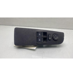 Interrupteur de leve vitre avant gauche RENAULT CLIO 3