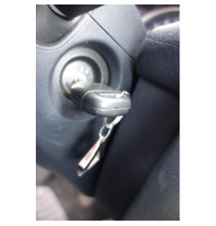 Etrier avant droit (freinage) RENAULT CLIO 2