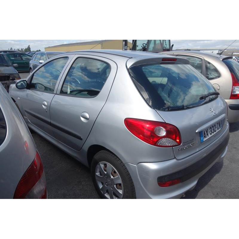 Compresseur clim PEUGEOT 206+ Photo n°12