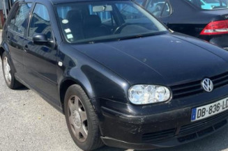 Serrure avant droit VOLKSWAGEN GOLF 4