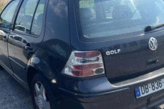 Serrure avant droit VOLKSWAGEN GOLF 4