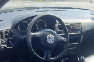 Serrure avant droit VOLKSWAGEN GOLF 4