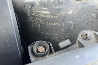 Serrure avant droit VOLKSWAGEN GOLF 4