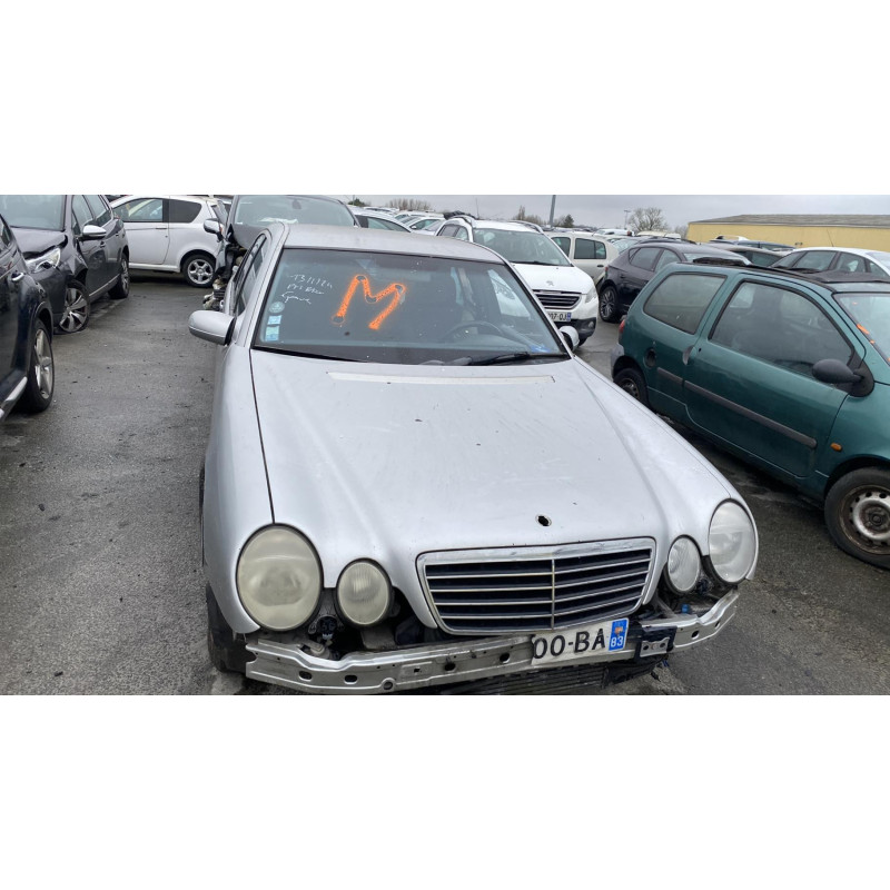 Jante MERCEDES CLASSE E 210 Photo n°6
