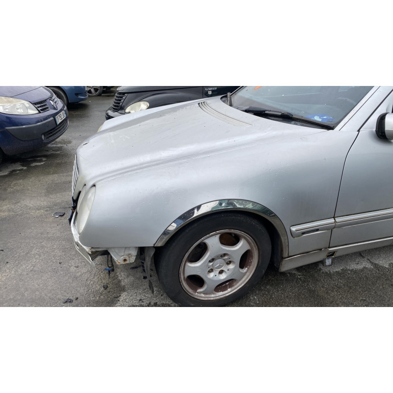 Jante MERCEDES CLASSE E 210 Photo n°10