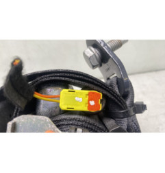 Pretensionneur de ceinture avant droit PEUGEOT 308 2