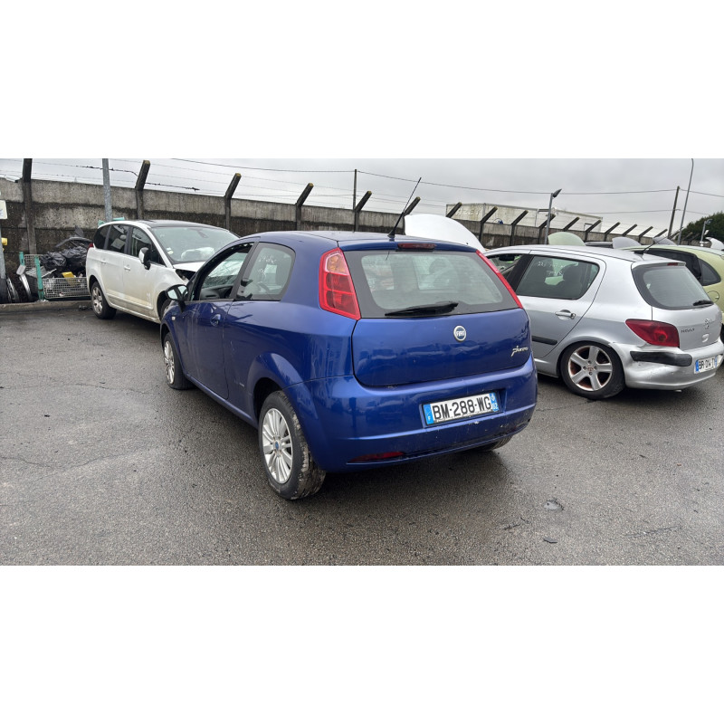 Avertisseur/Klaxon FIAT GRANDE PUNTO Photo n°8