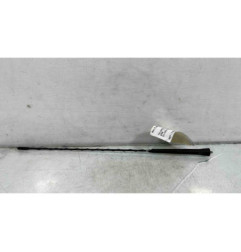 Antenne PEUGEOT 208 1