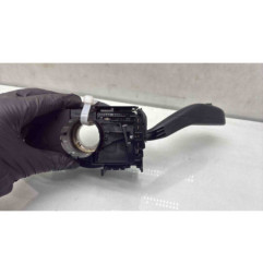 Com (Bloc Contacteur Tournant+Commodo Essuie Glace+Commodo Phare) VOLKSWAGEN POLO 5