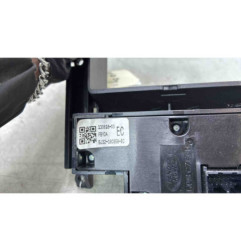 Facade autoradio LAND ROVER RANGE ROVER 1 EVOQUE Photo n°1