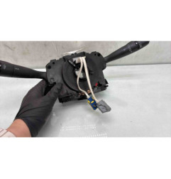 Com (Bloc Contacteur Tournant+Commodo Essuie Glace+Commodo Phare) PEUGEOT 307