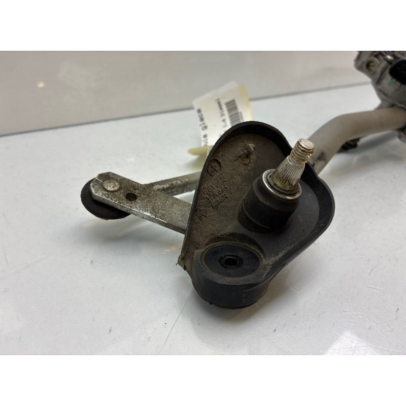 Moteur essuie glace avant TOYOTA COROLLA 10 Photo n°5