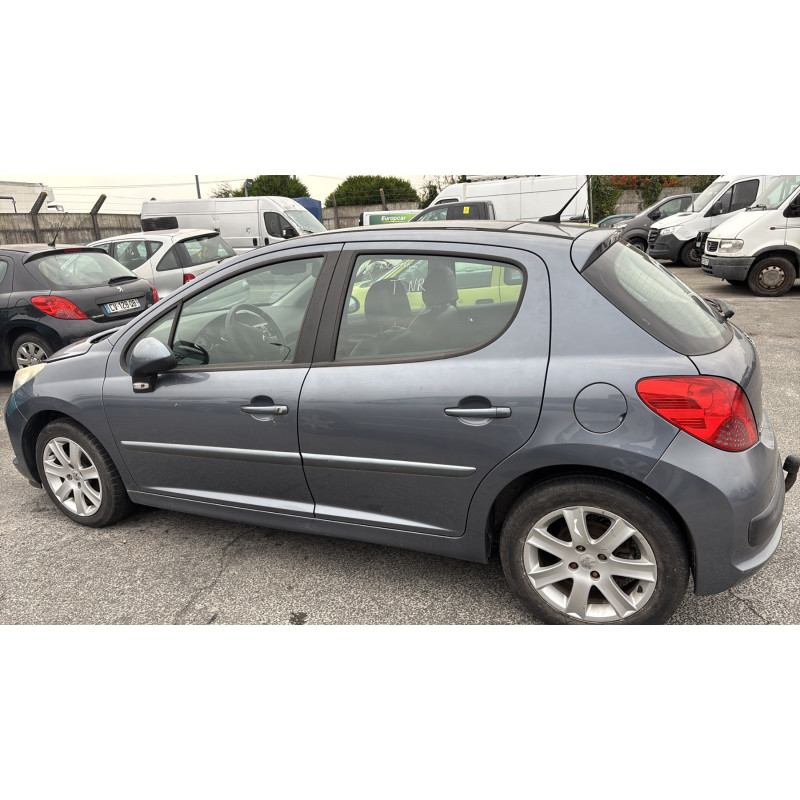 Pompe à carburant PEUGEOT 207 Photo n°10
