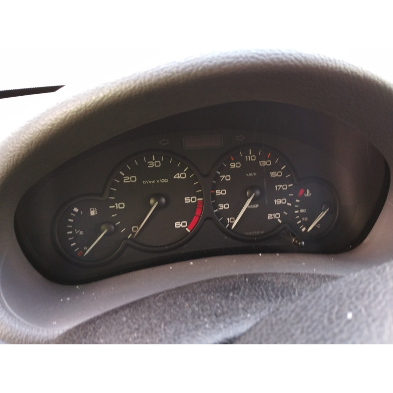 Moteur essuie glace arriere PEUGEOT 206 Photo n°19