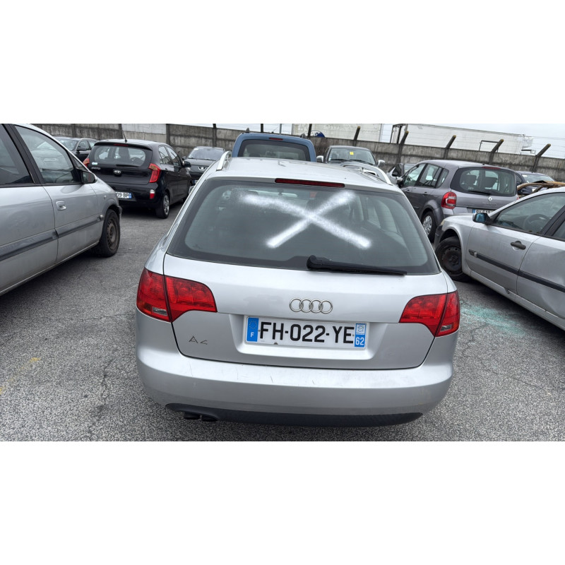 Feu arriere secondaire droit (feux) AUDI A4 2 Photo n°8