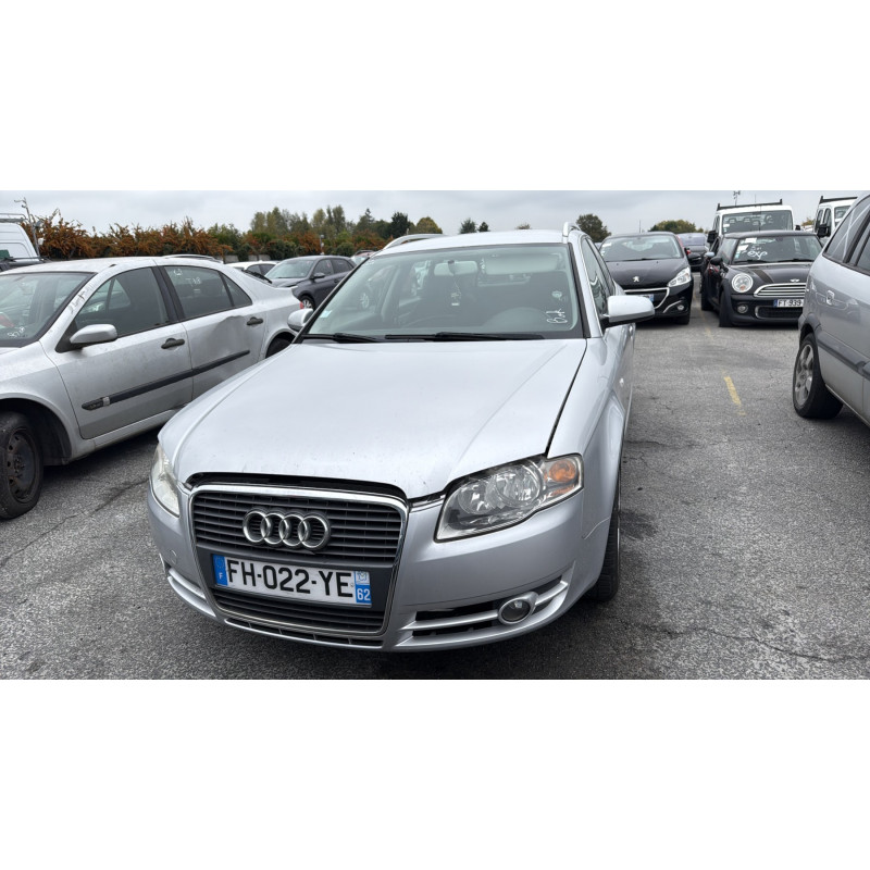 Feu arriere secondaire droit (feux) AUDI A4 2 Photo n°11