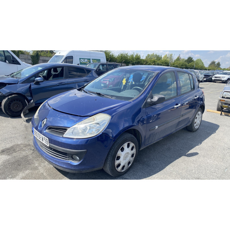 Anti brouillard gauche (feux) RENAULT CLIO 3 Photo n°16