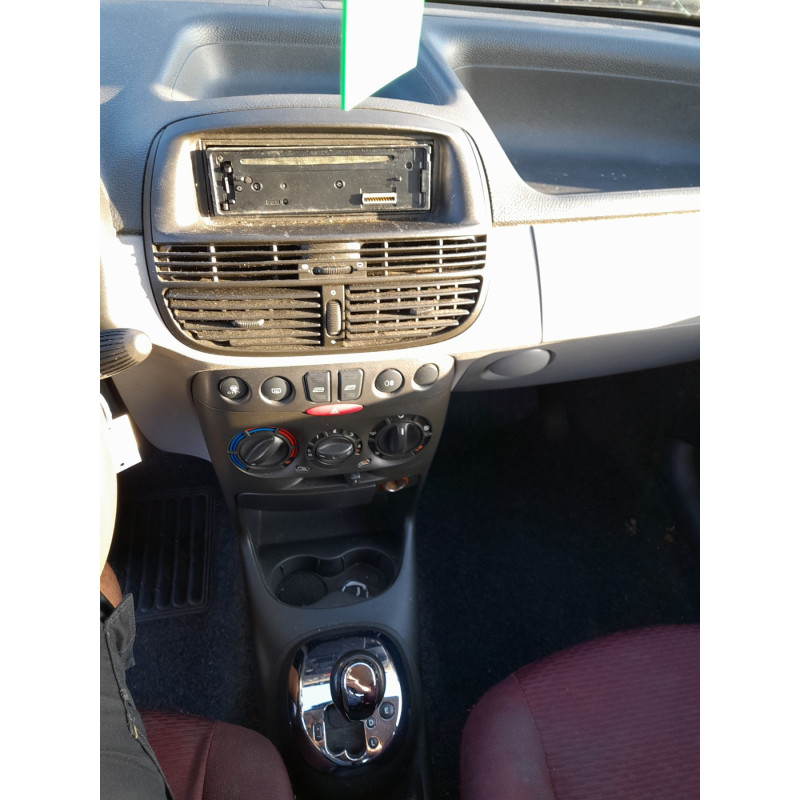 Bouton/Interrupteur FIAT PUNTO 2 Photo n°19