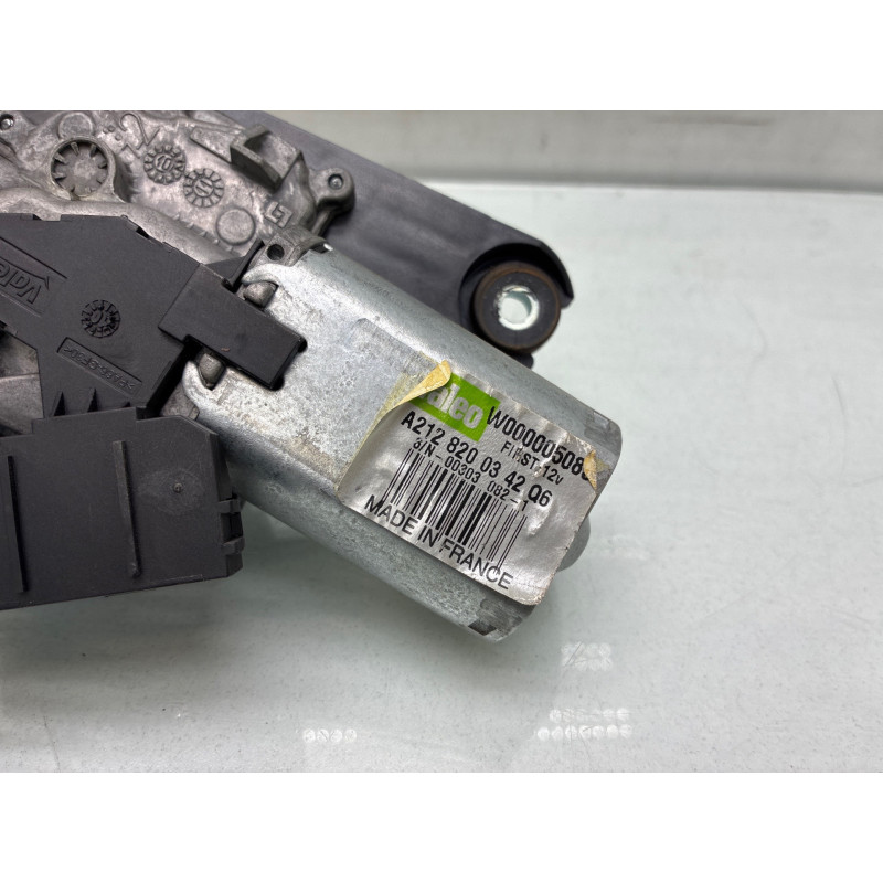 Moteur essuie glace arriere MERCEDES CLASSE E 212 Photo n°3