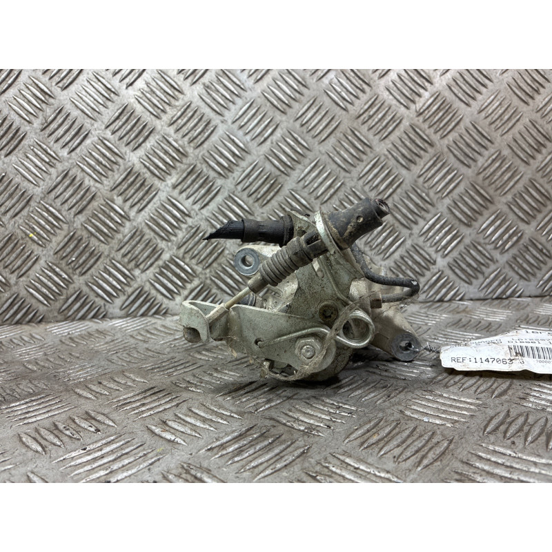 Etrier arriere gauche (freinage) VOLKSWAGEN GOLF 5 Photo n°4