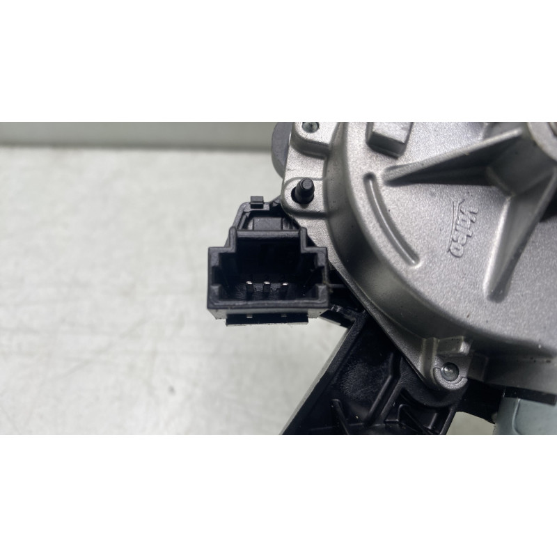 Moteur essuie glace arriere PEUGEOT 208 1 Photo n°4
